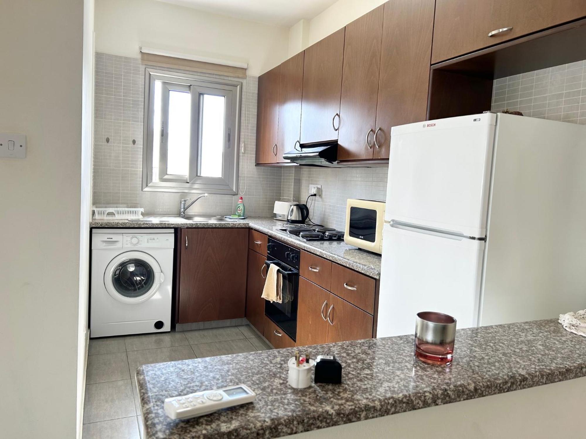 Sun Julz Apartments On The Beach بافوس المظهر الخارجي الصورة