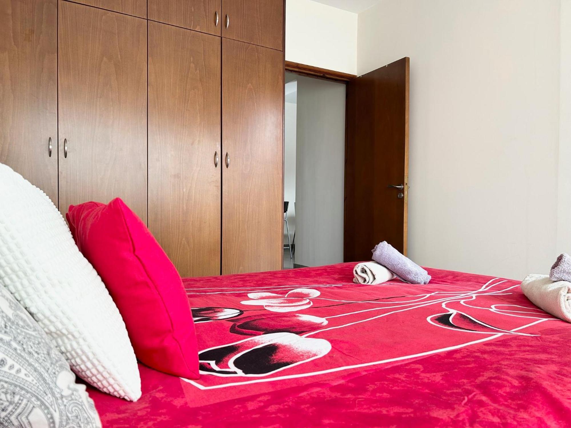 Sun Julz Apartments On The Beach بافوس المظهر الخارجي الصورة