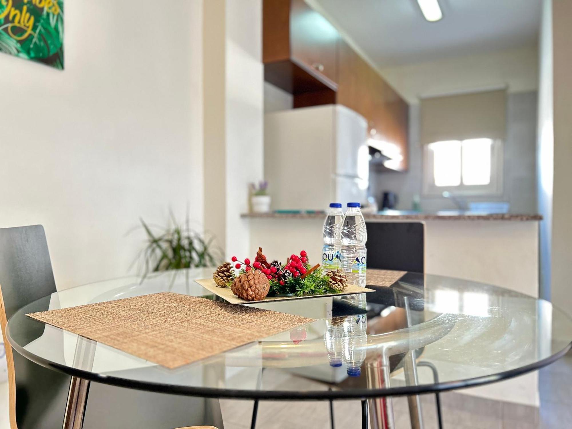 Sun Julz Apartments On The Beach بافوس المظهر الخارجي الصورة